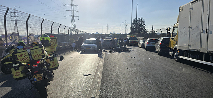 مصرع راكب دراجة نارية بحادث طرق على شارع 55 جنوب قلقيلية 
